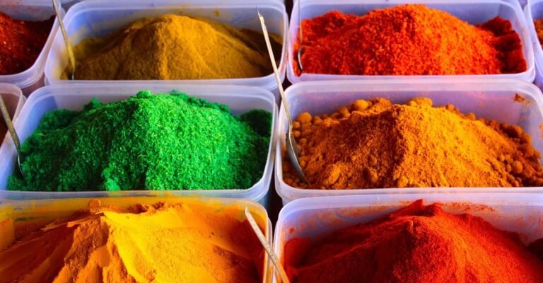 Como Criar Tintas Naturais a Partir de Organismos Luminosos